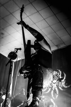 04_black_dharma_adren_liz_photography